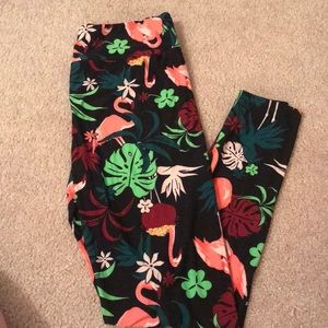 LuLaRoe TC Flamingo 🦩 Leggings